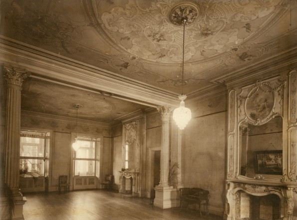 The drawing room, also known as the ballroom, Burdekin House, 1933 / Thomas J. Lawlor (Historic Houses Trust of NSW) 